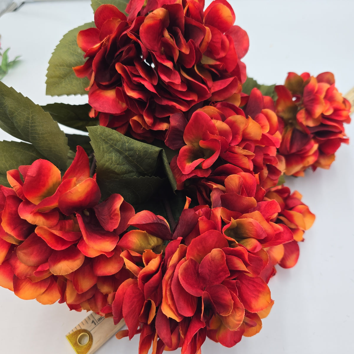 21&quot; Hydrangea Bush-- #fbh085