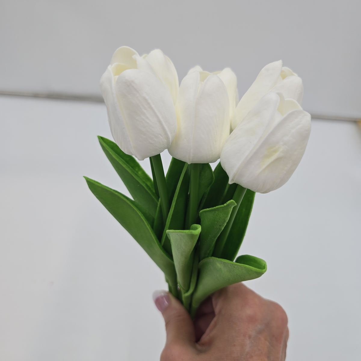 Real-Touch tulip bundle of 6--#tm000