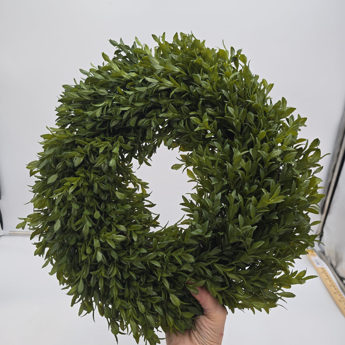 14-16&quot; Tea Leaf Wreath
