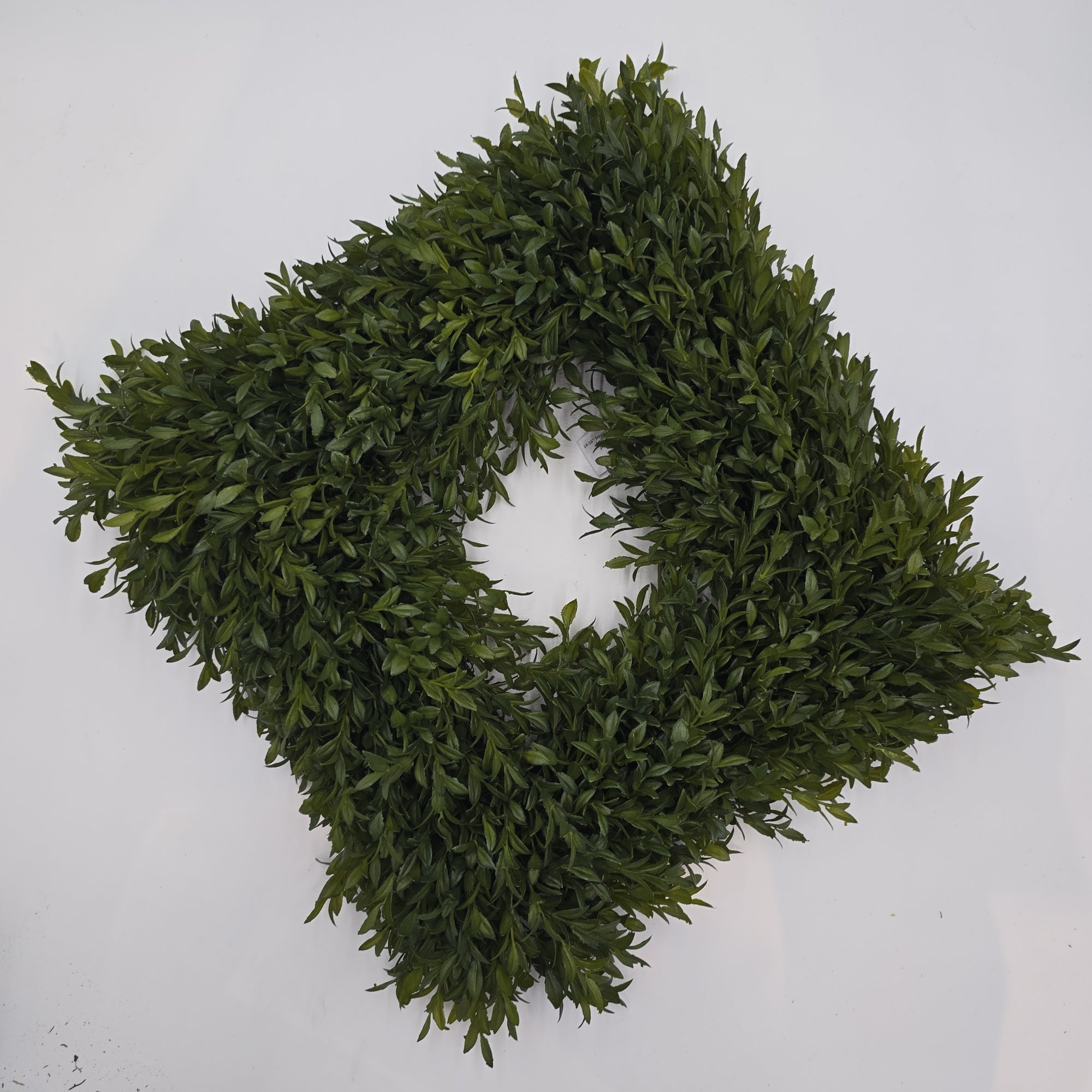 14-16" Square Tea Leaf Wreath