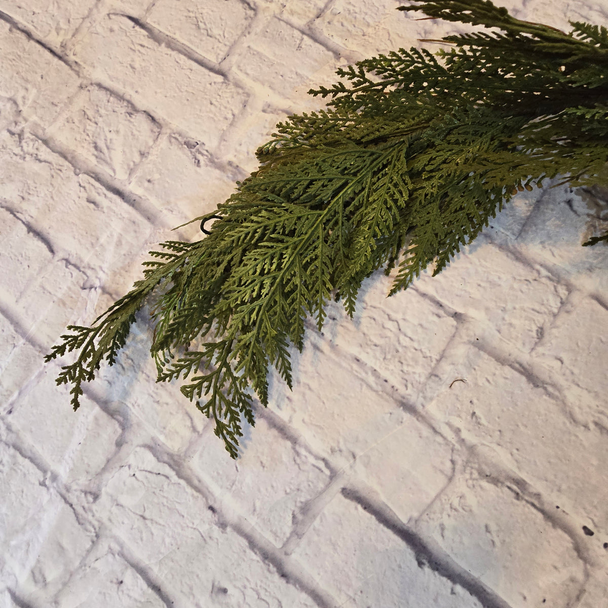 6ft Flocked Incense Cedar Garland--#137808