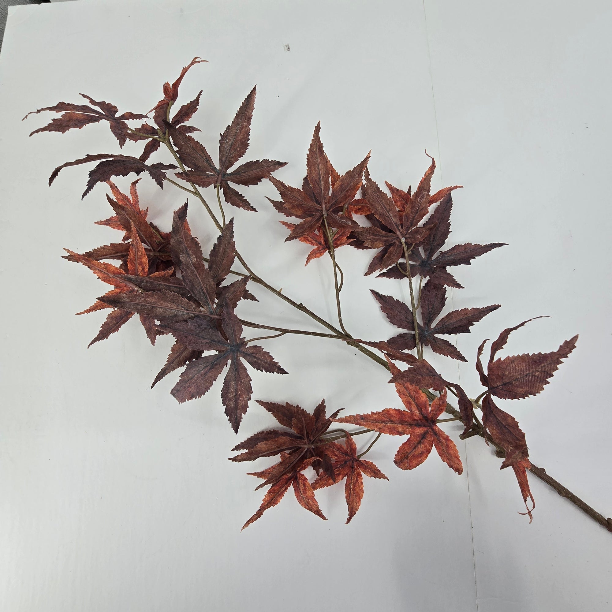 38" Maple Leaf Spray--#psm833