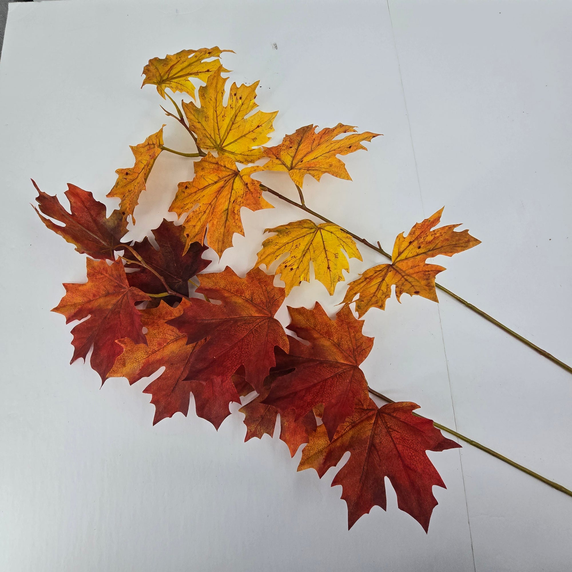 32" Maple Leaf Spray--#psm741