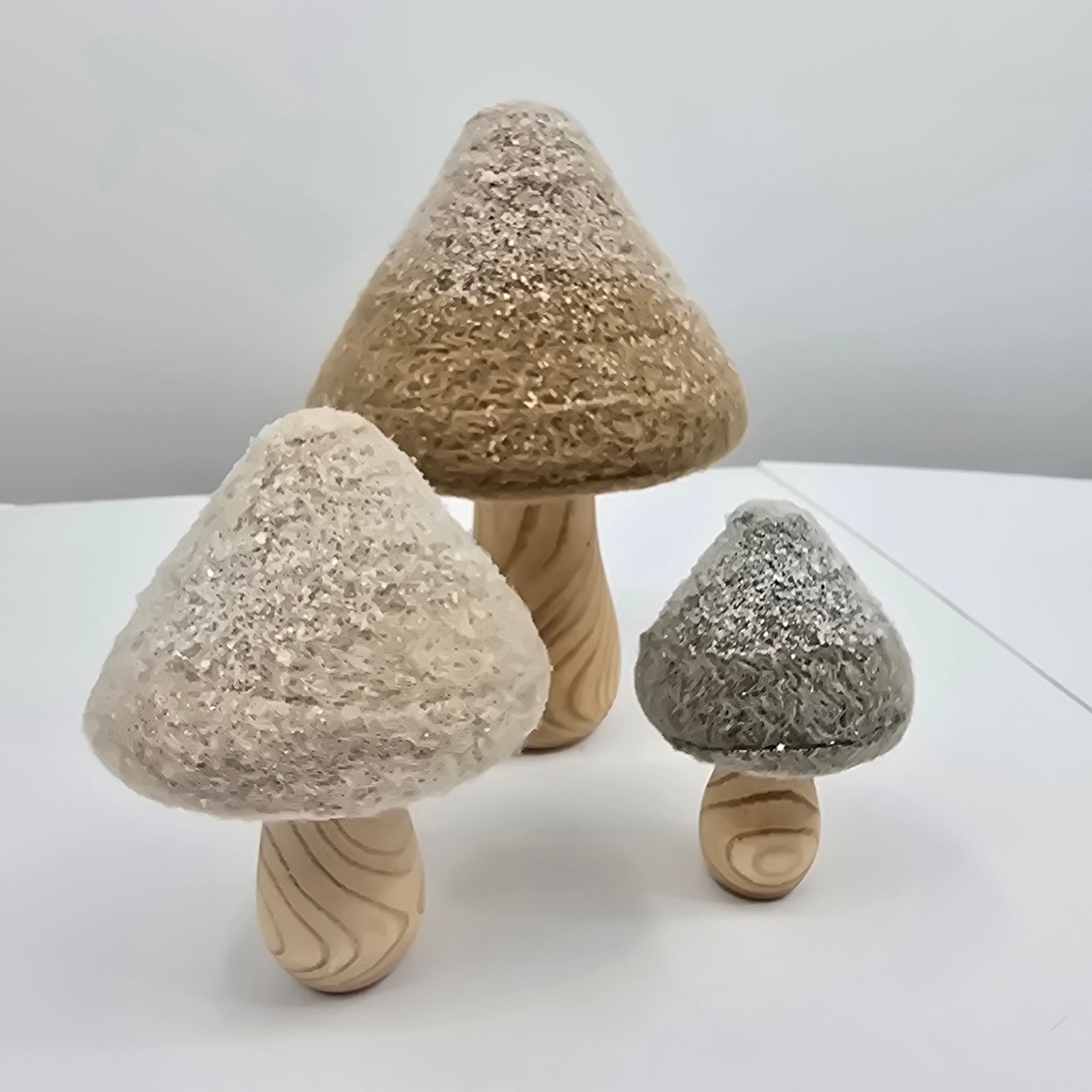 Wood/Felt Mushrooms--#xau433