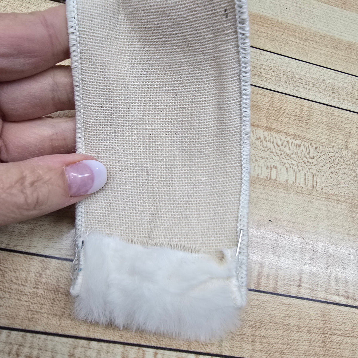 2.5&quot; Fur Ribbon -- #rw0065