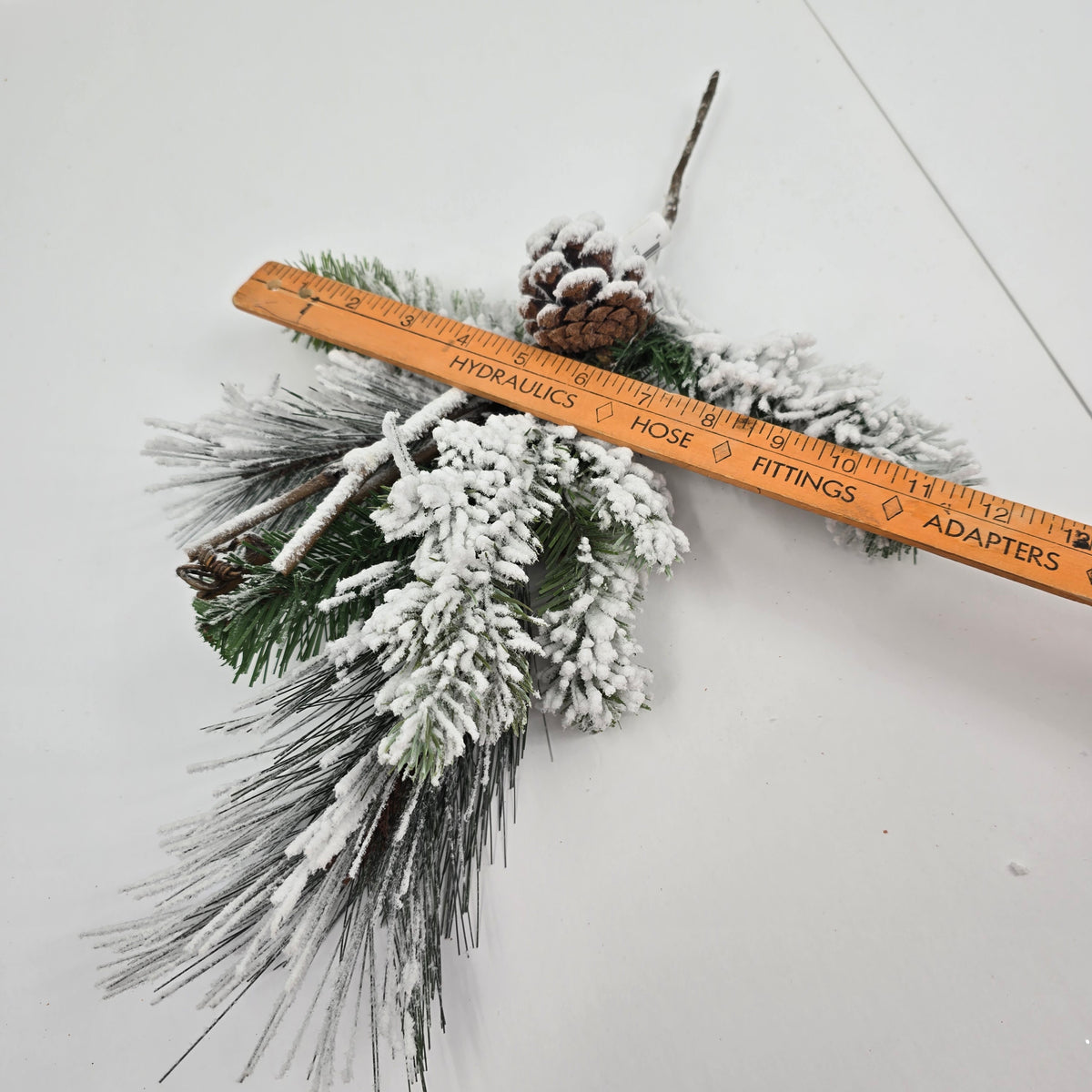 17&quot; Snow Pine/Cone Mx Spry #ys7006