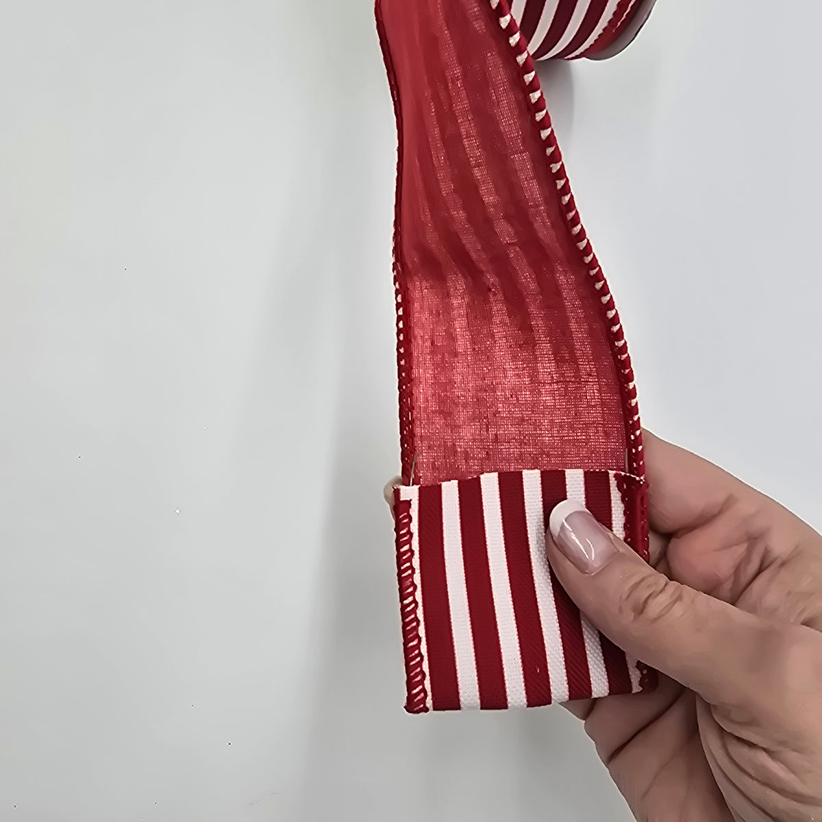 2.5&quot; Striped Ribbon--#rw2209-re/wh