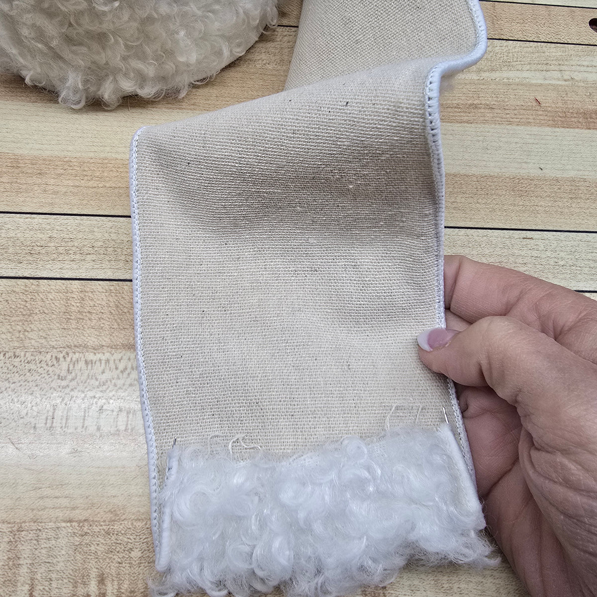 4&quot; Fur Ribbon -- #rw0084