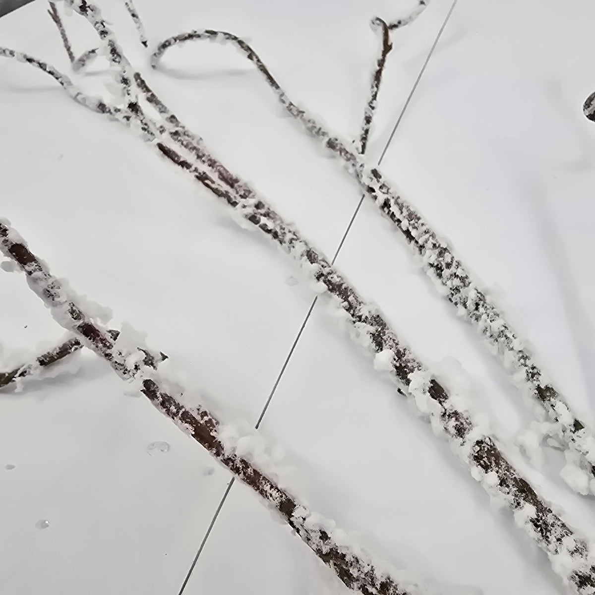 52.5&quot; Snowy Twig Spray--#xas082