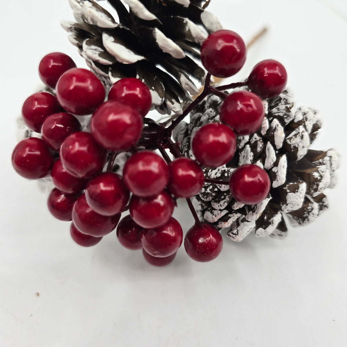 10&quot; Berry/Cone Pick-White Cones