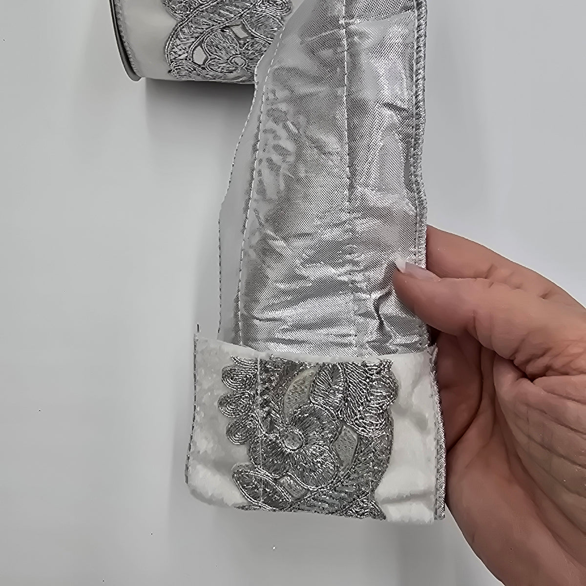 4&quot; Applique Trim Velvet Ribbon--#rv1004-cr/si