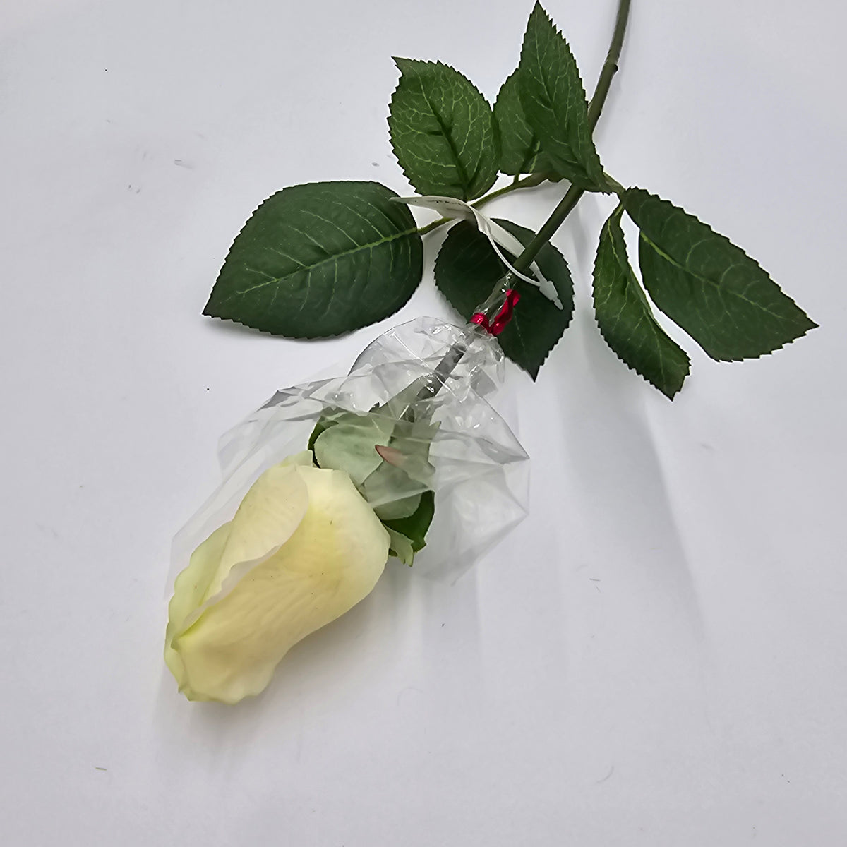 Real touch rose bud-#ztr256-pk/lt