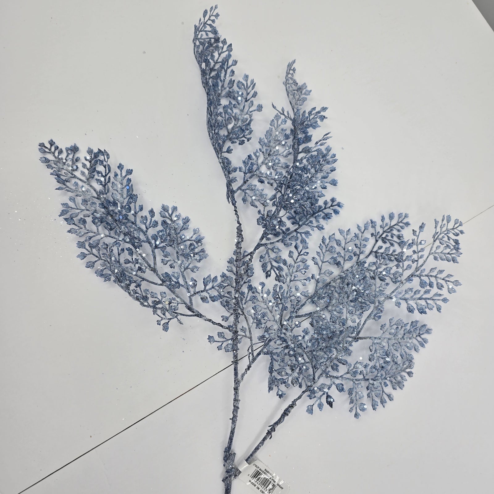 31" Frosty Maidenhair Fern--#xas000