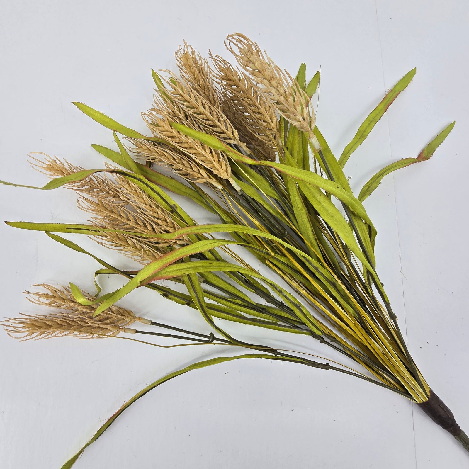 20" Wheat Bush--#pbw110