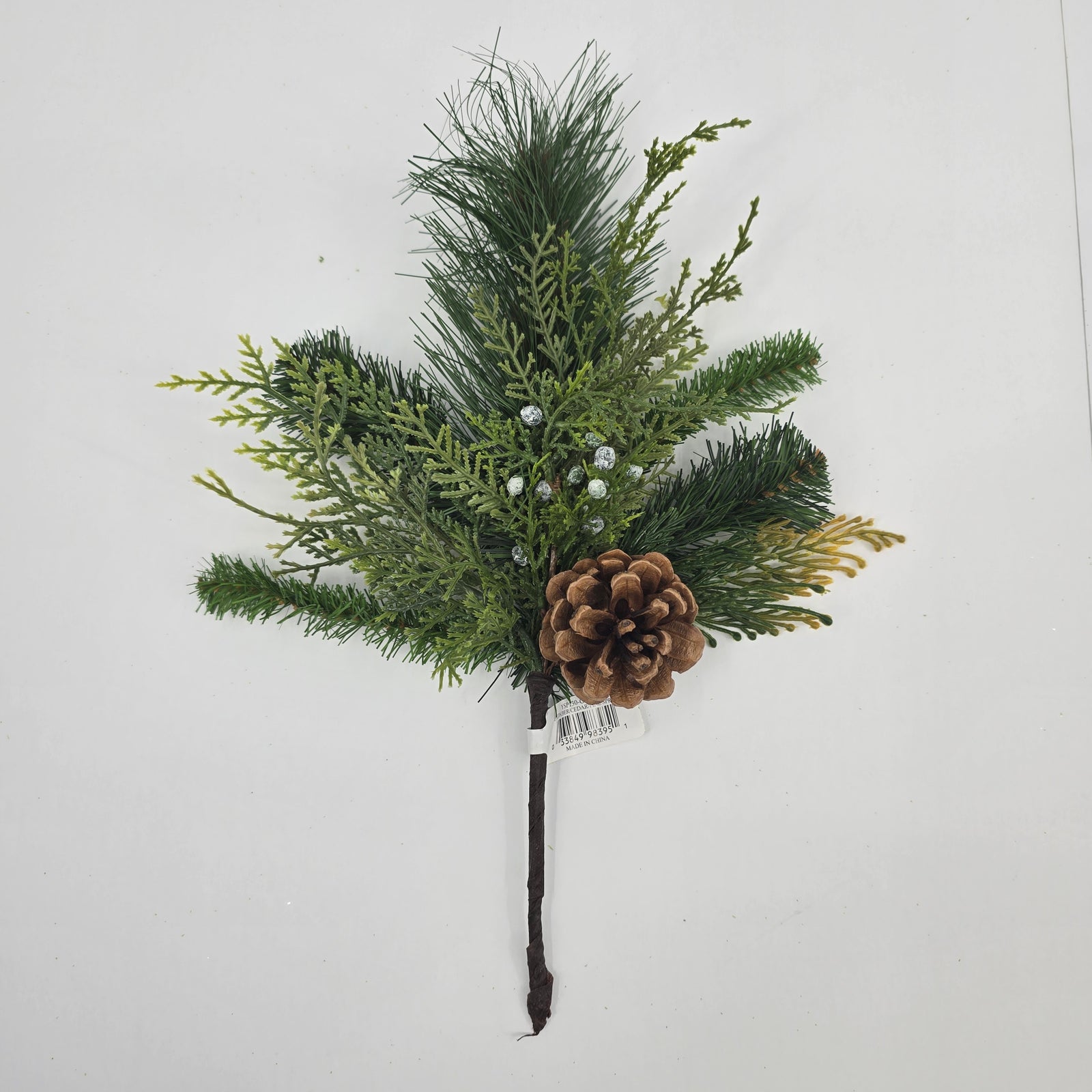 15" Juniper/Pine/Berry Spray #ysp130