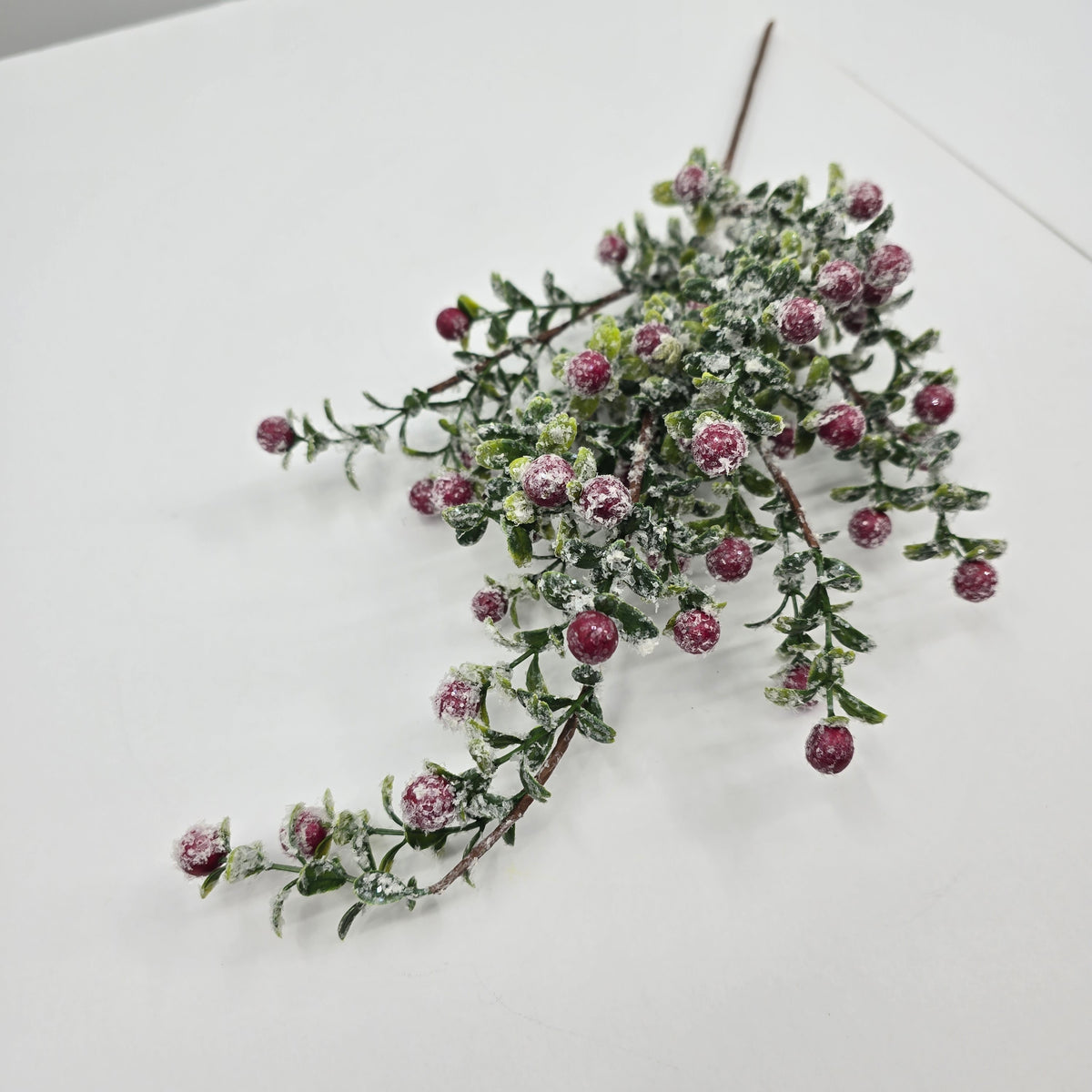 21&quot; Snow Berry--#xbs206