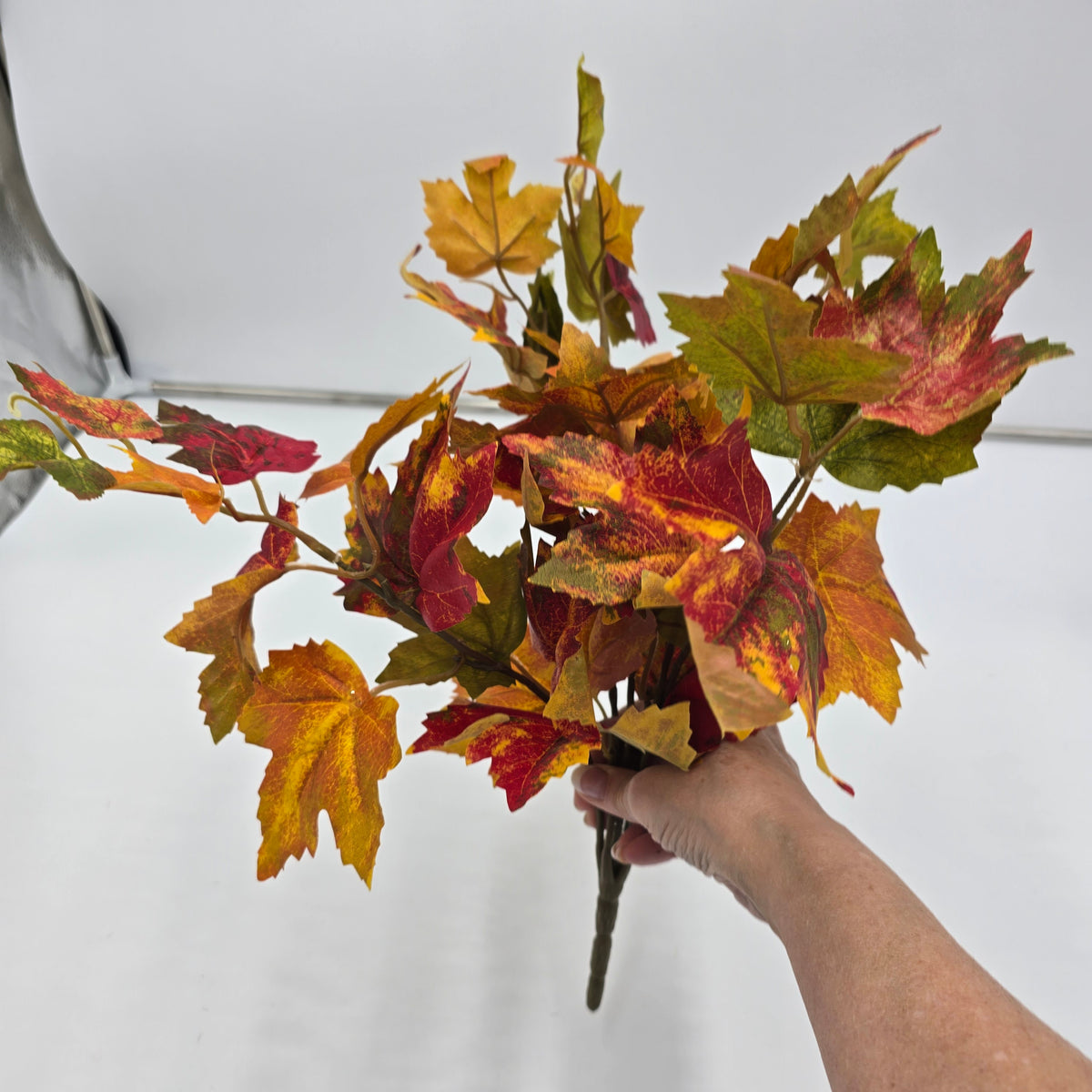 16&quot; Maple Leaf Bush--#pbm704