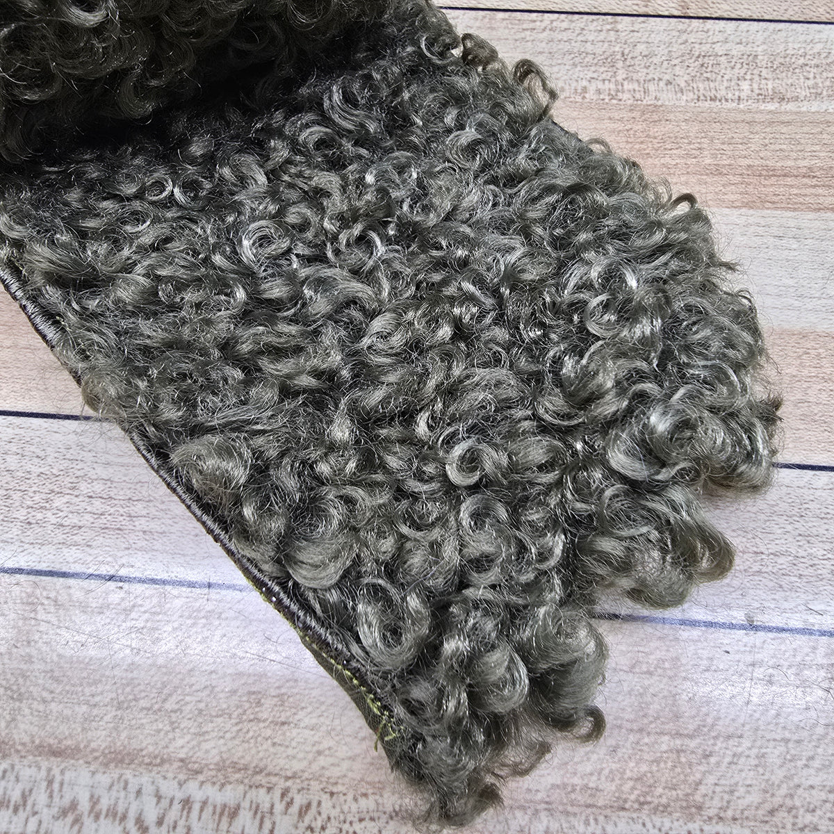 4&quot; Fur Ribbon -- #rw0063