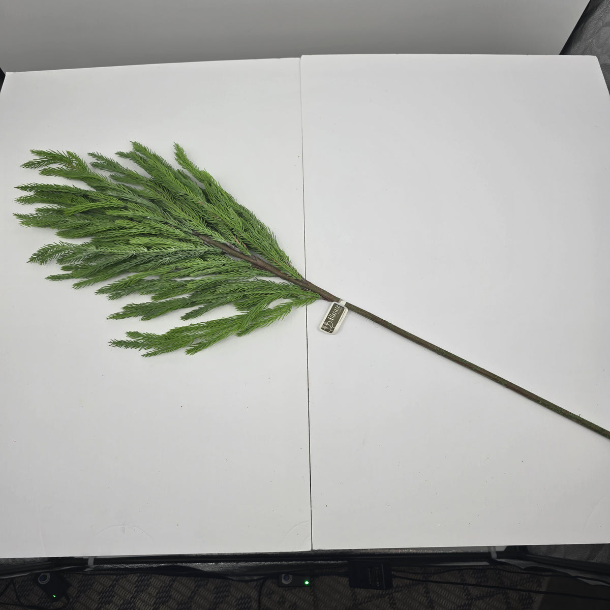 37&quot; Spruce Spray-#yss231