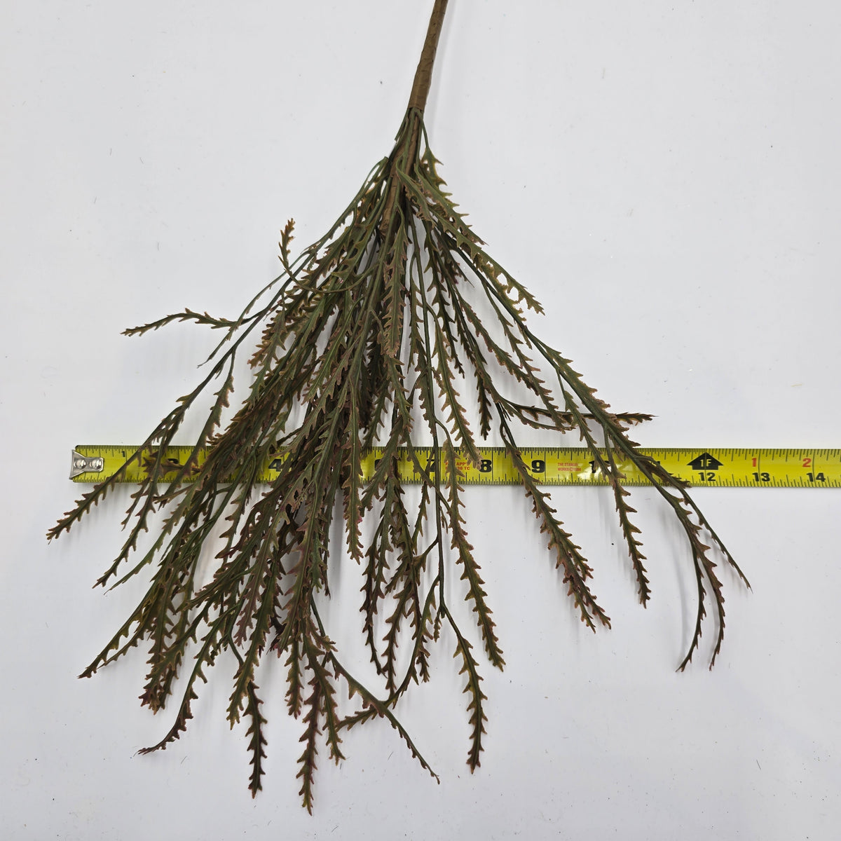 18&quot; Real touch Fern Bush--#pbf070