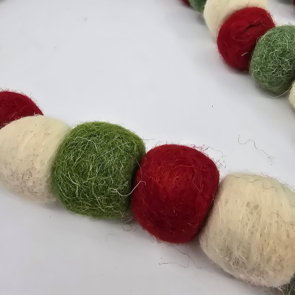 6ft Pom Pom Garland--#xag258