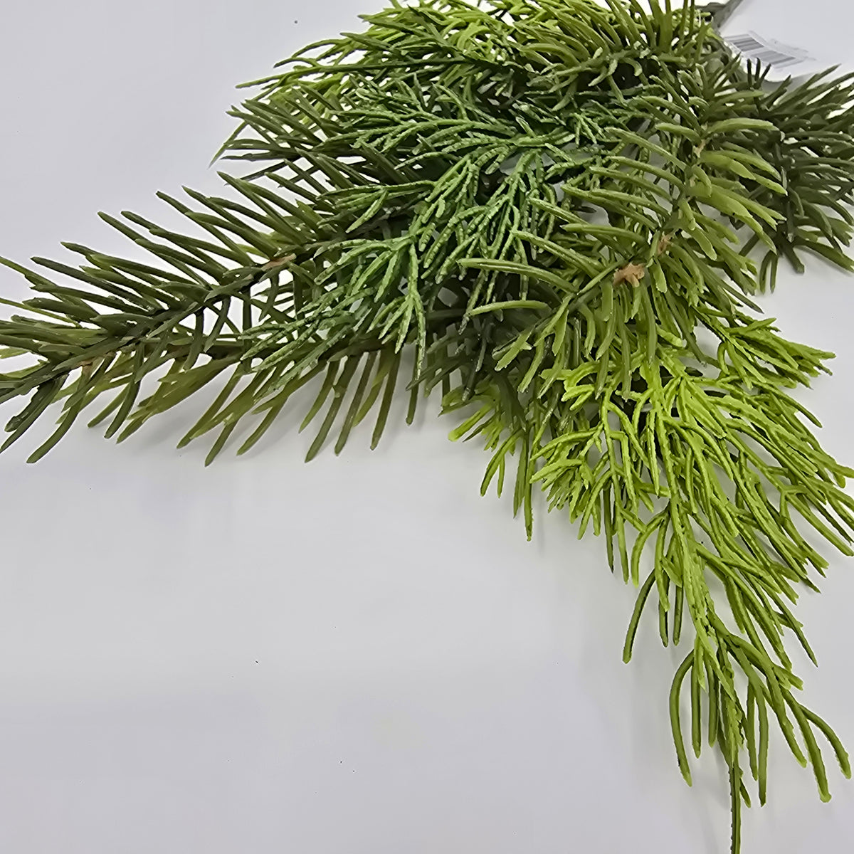 16&quot; Cedar/Pine Spry #ysc153