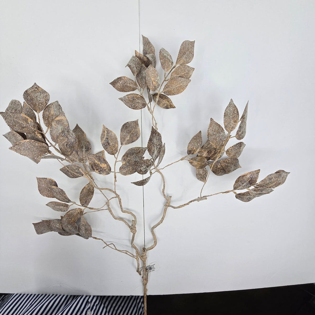 36&quot; Glitter Rose Leaf--#xar560