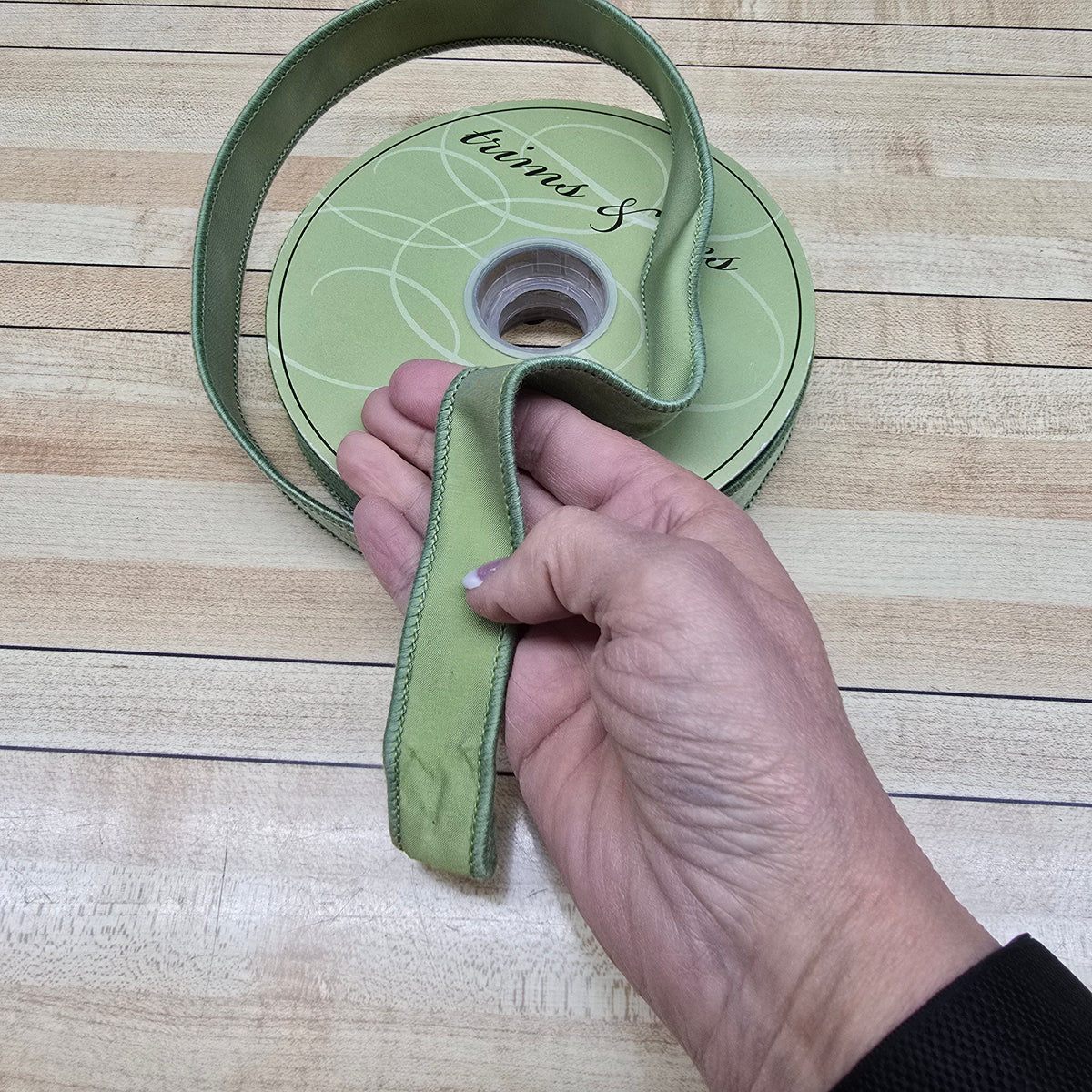 1&quot; Velvet Ribbon -- #rv8306