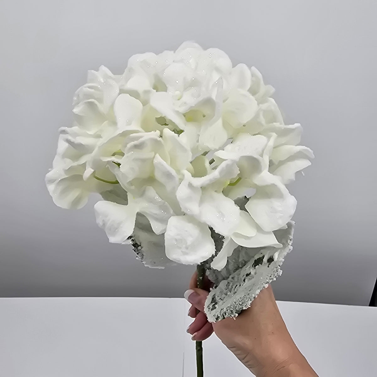 27&quot; Frosty Hydrangea --#xfs011