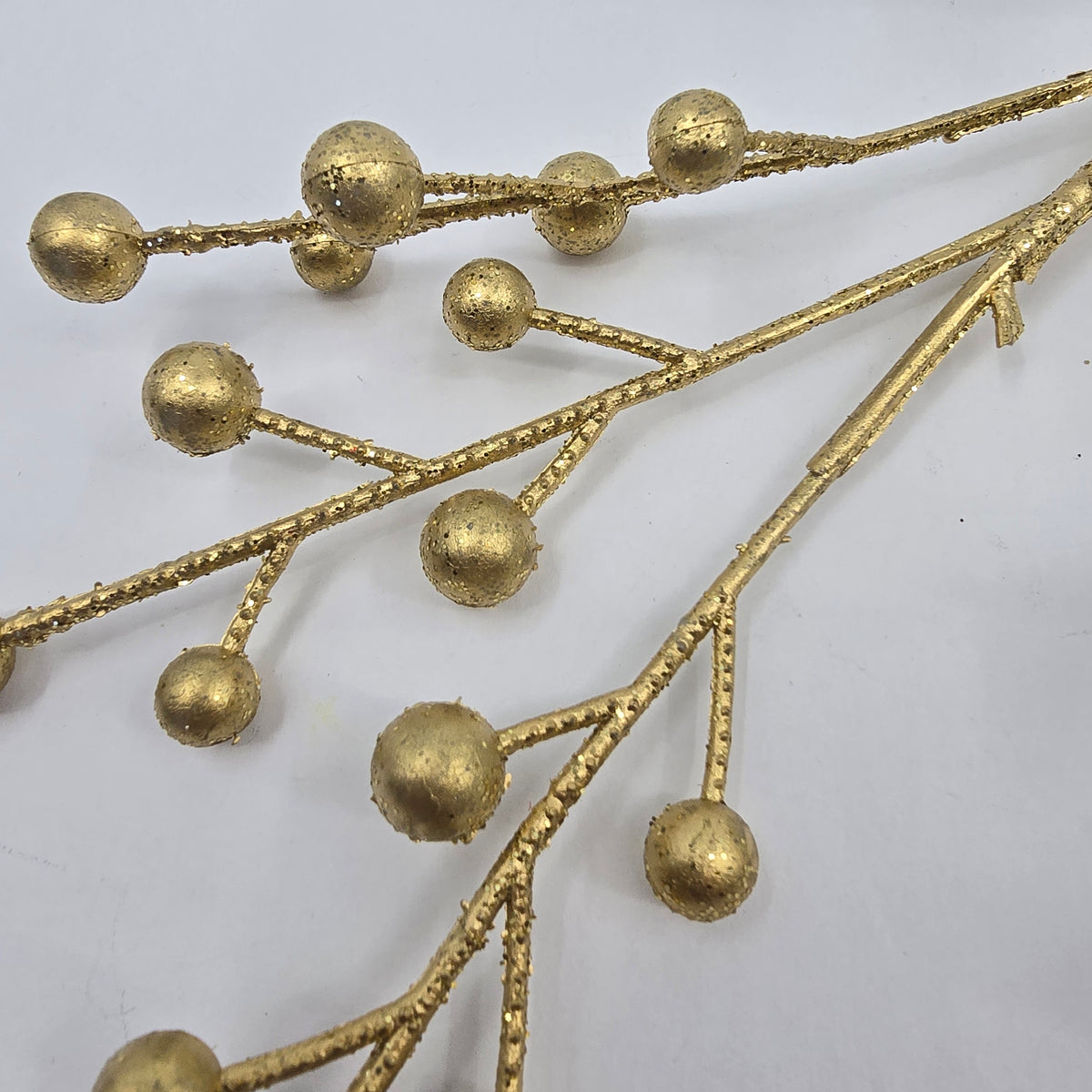 18&quot; Metallic Berry Spray--#xas545