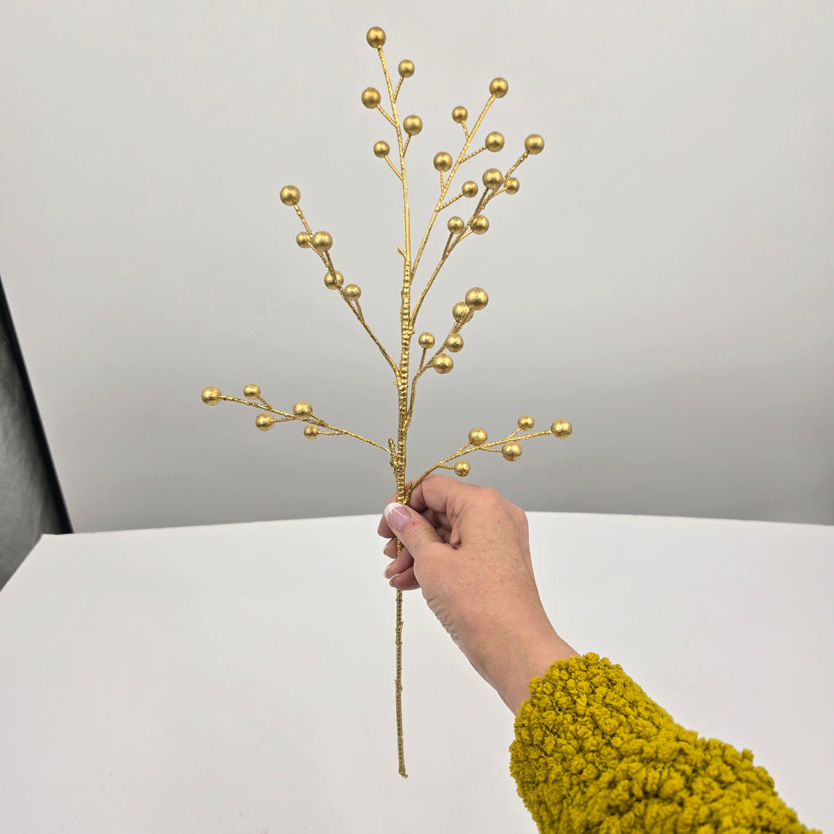 18&quot; Metallic Berry Spray--#xas545