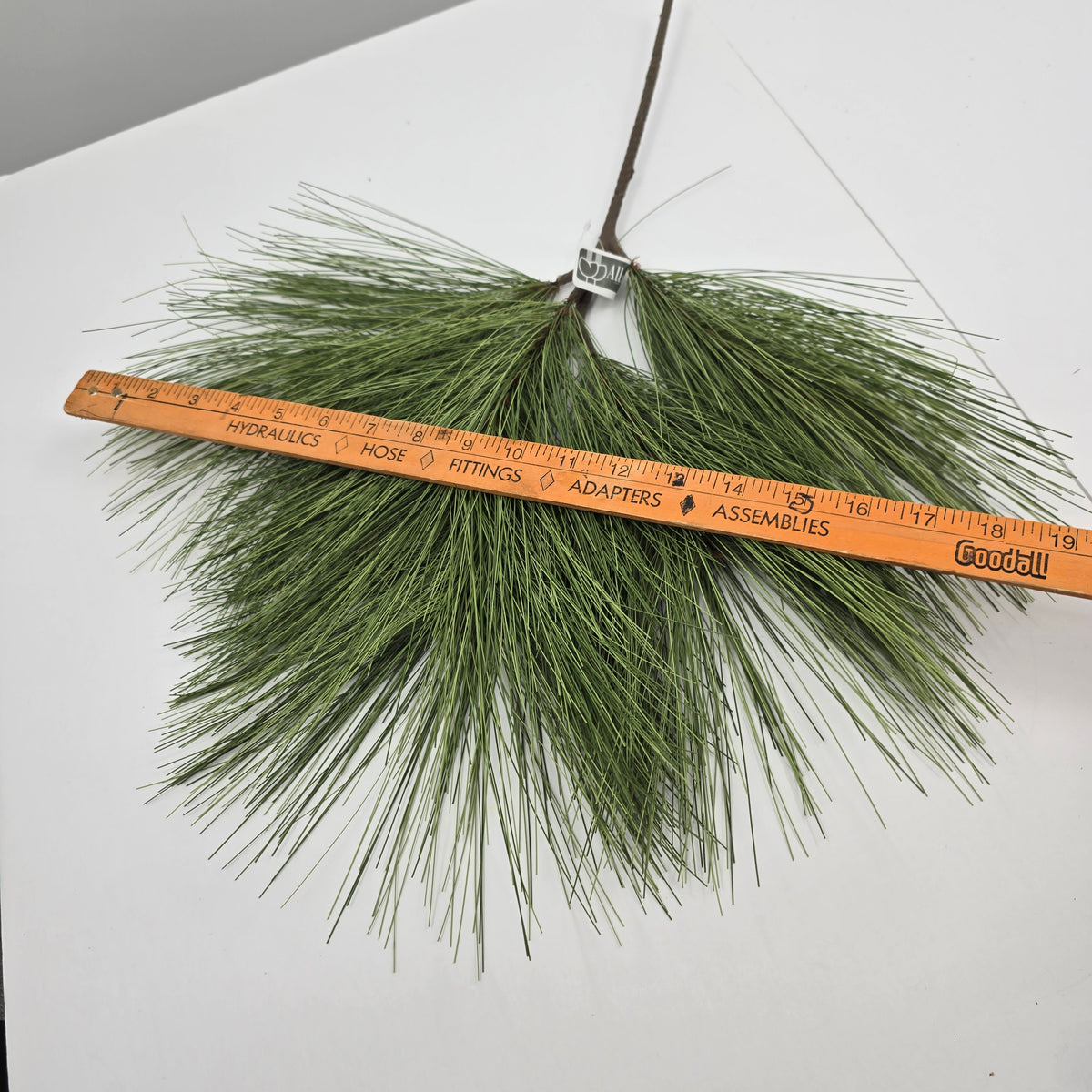 24&quot; Long Needle Pine Spray--#ysp052